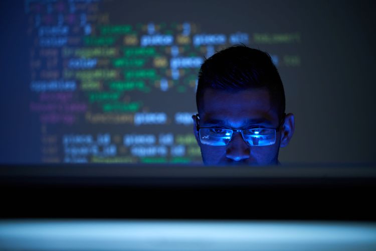 Fast-Tracking Mobile Apps: EVIZI's Seamless Development and QA for Quicker Market Entry